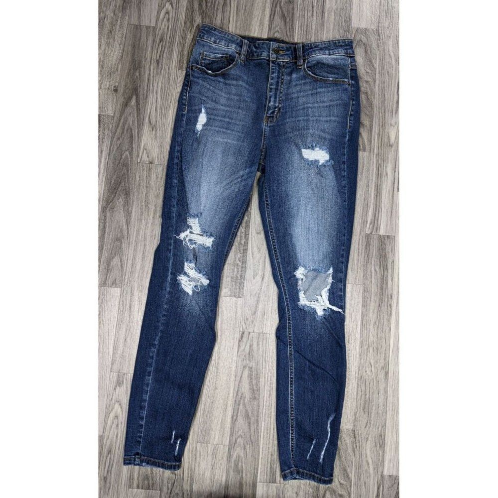 Fashion Nova Juniors Size 9 Distressed Skinny Whiskered‎ Denim Blue Jeans